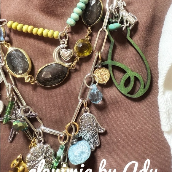 Layered multi charms necklace - Picture 8 of 8